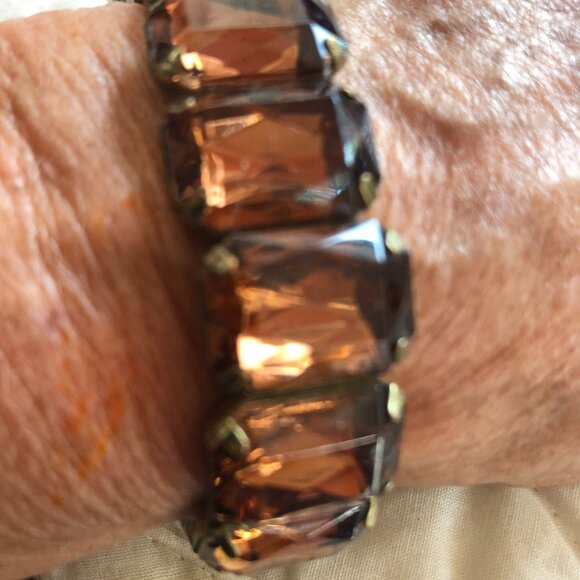 Expandable glass bracelet - Picture 3 of 5